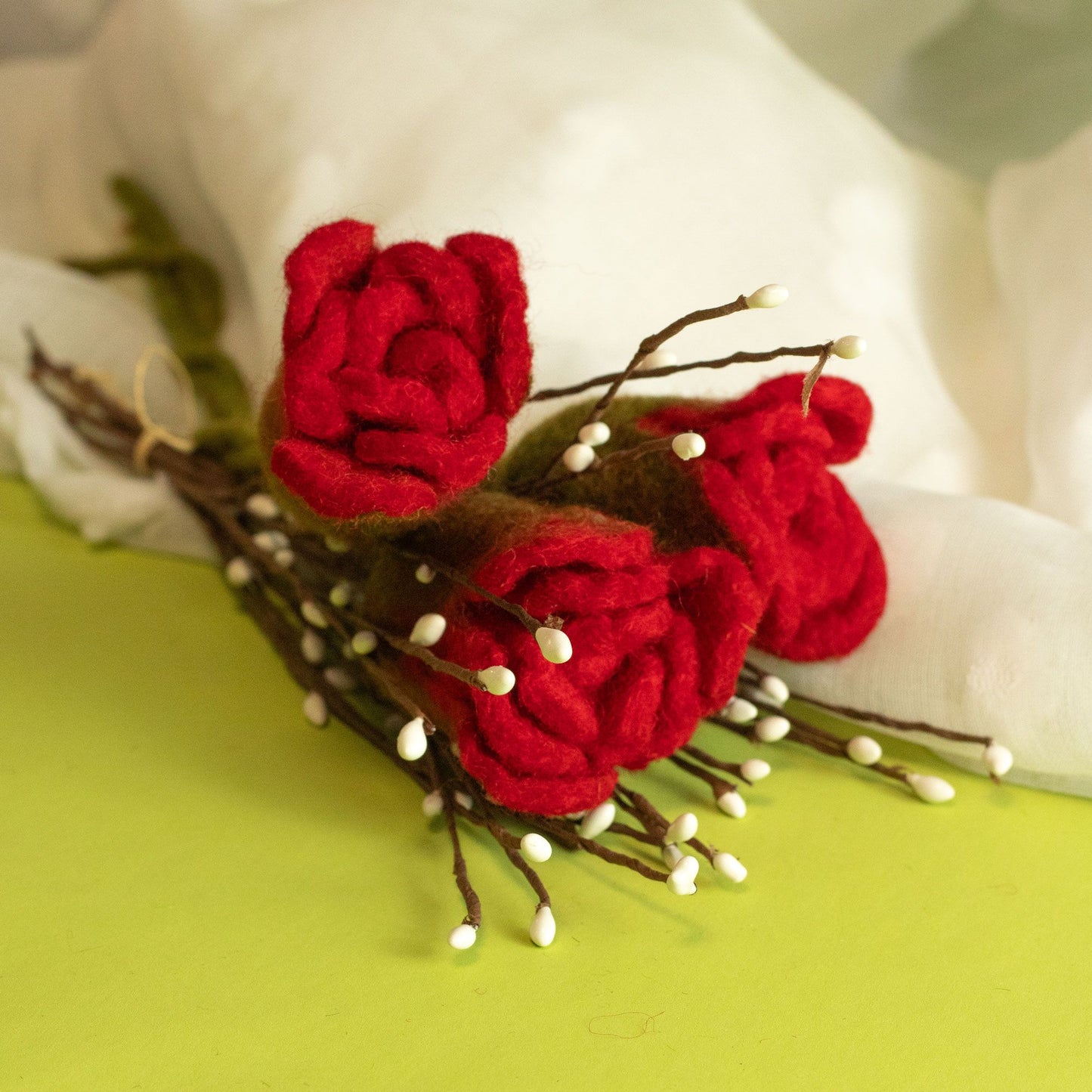 Felt Flowers (x6) - Red Roses